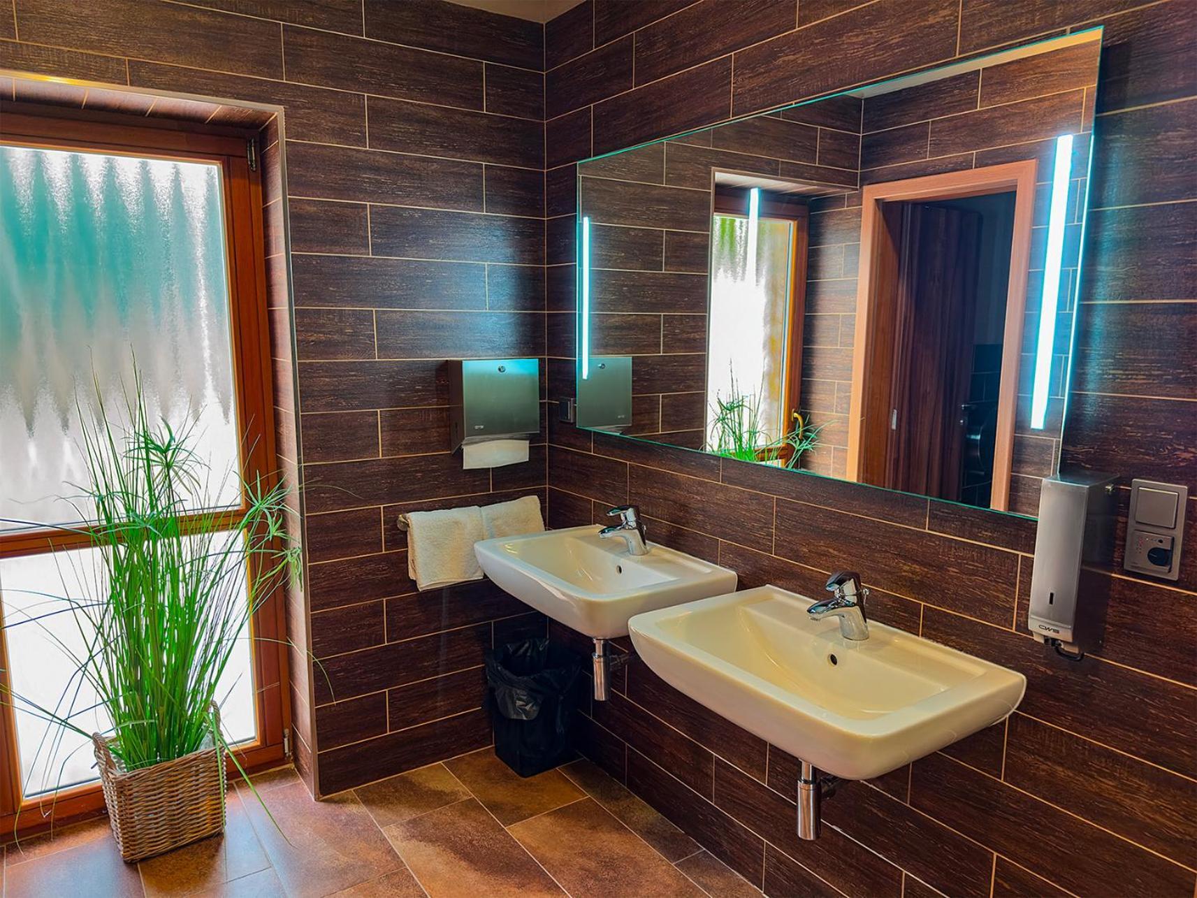 Park Hotel Popovicky Ngoại thất bức ảnh